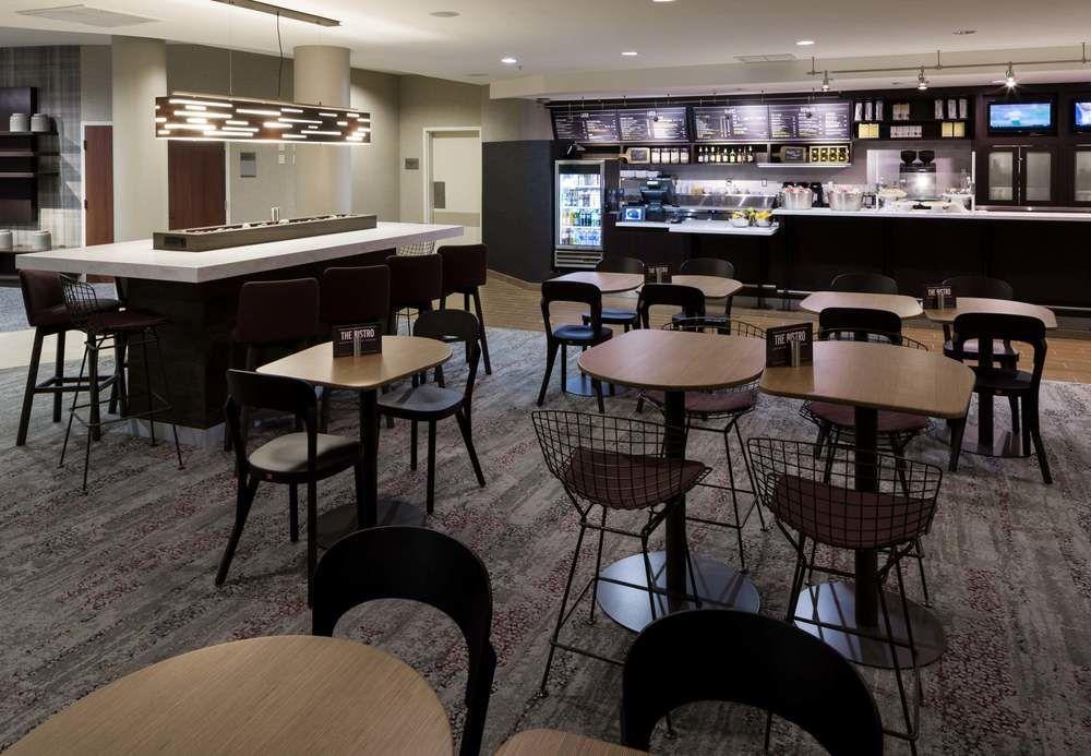 Courtyard By Marriott Miami At Dolphin Mall Sweetwater Екстериор снимка
