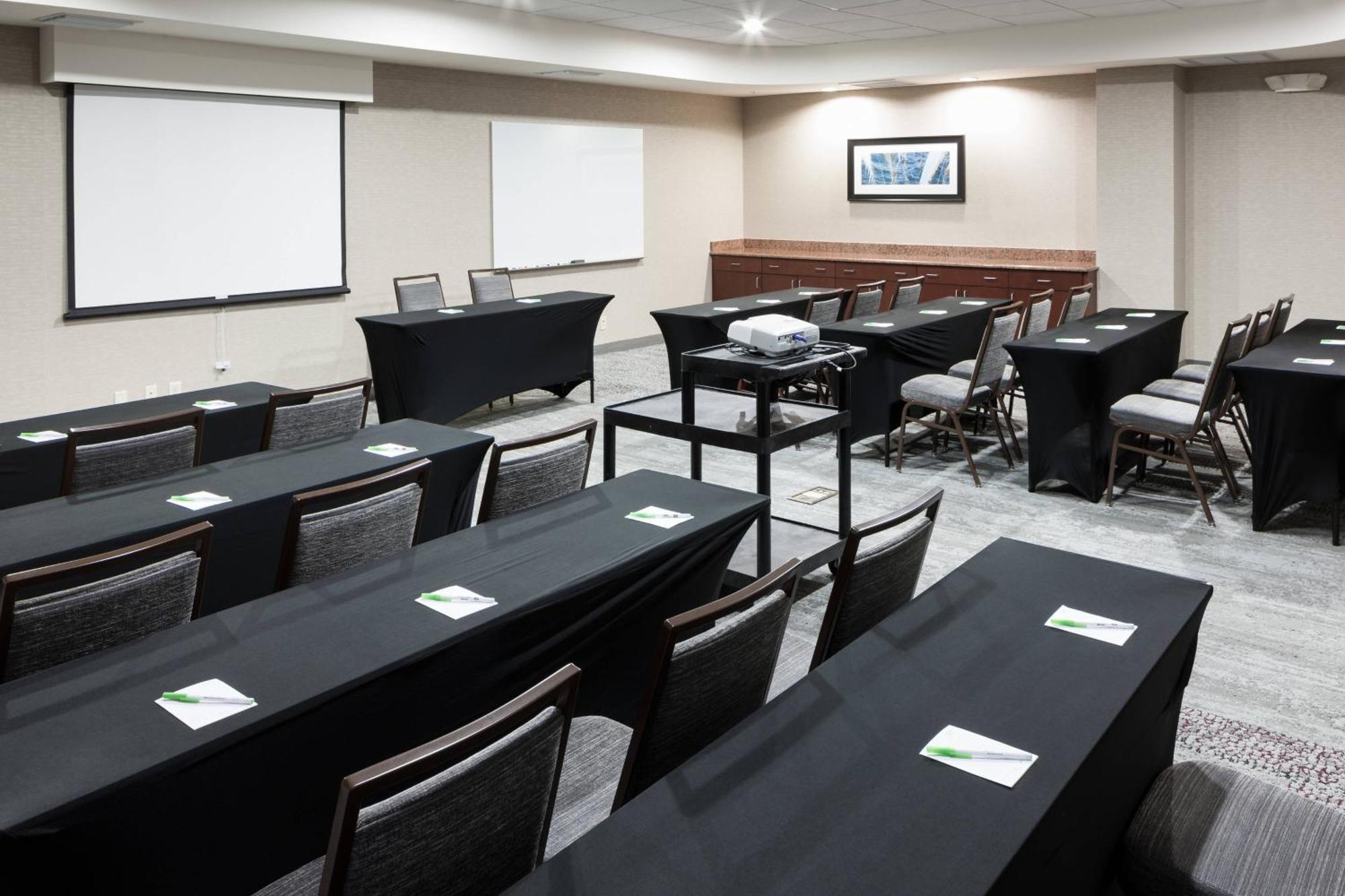 Courtyard By Marriott Miami At Dolphin Mall Sweetwater Екстериор снимка