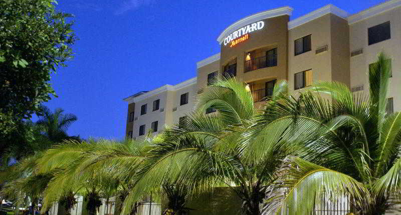 Courtyard By Marriott Miami At Dolphin Mall Sweetwater Екстериор снимка