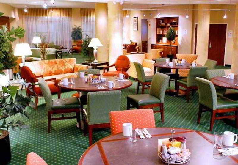 Courtyard By Marriott Miami At Dolphin Mall Sweetwater Екстериор снимка